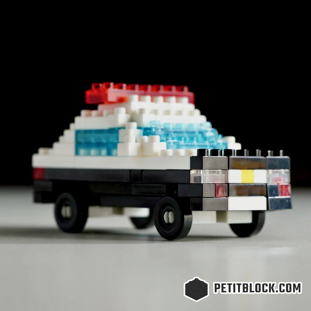 Police Car 警察車両